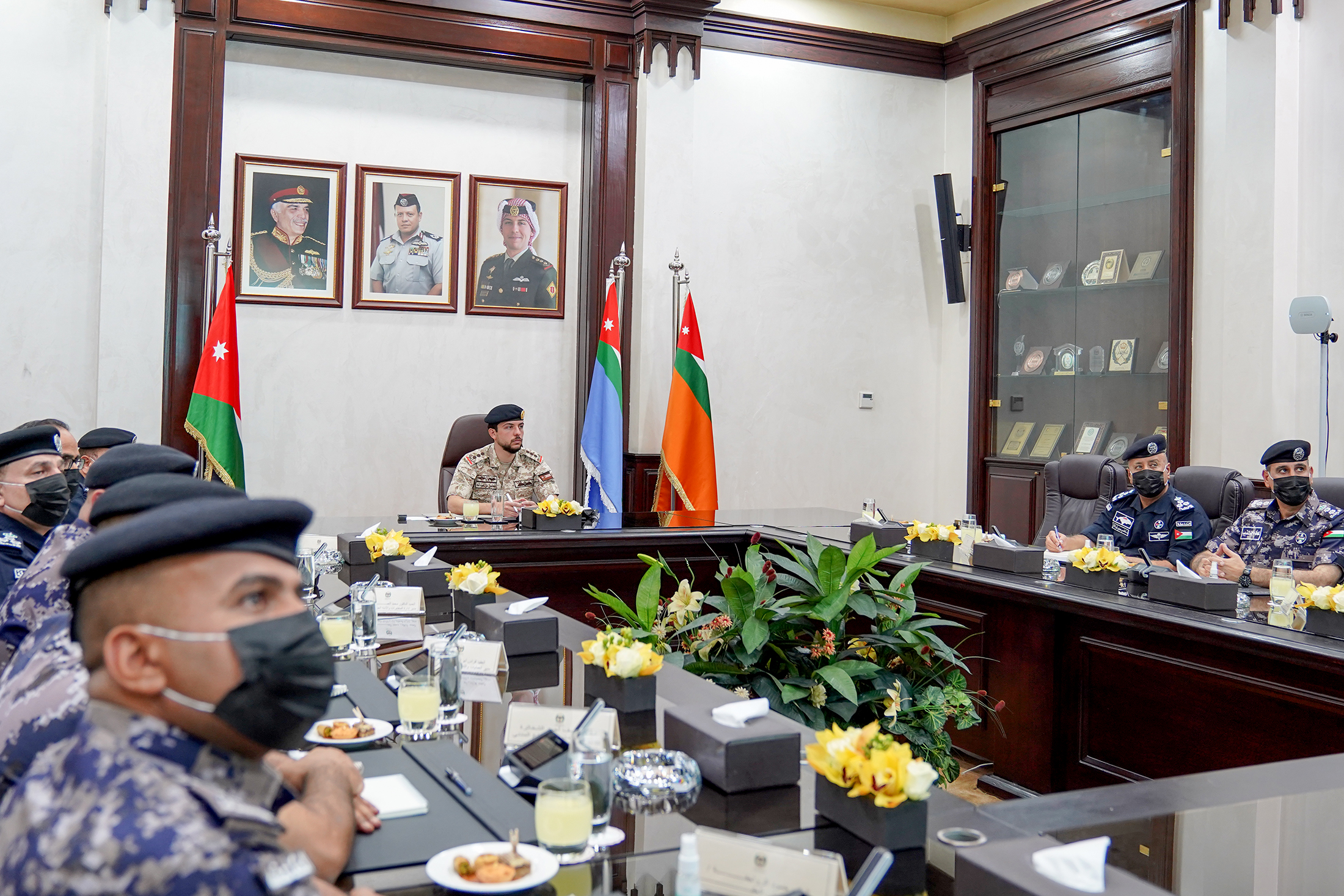 نائب الملك يزور مديرية الدفاع المدني