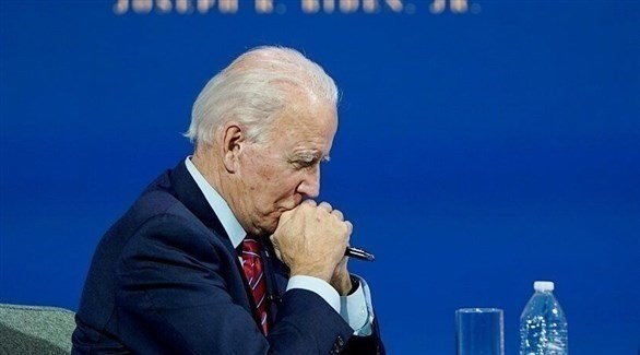 شعبية بايدن تتراجع وتتراجع وتتراجع