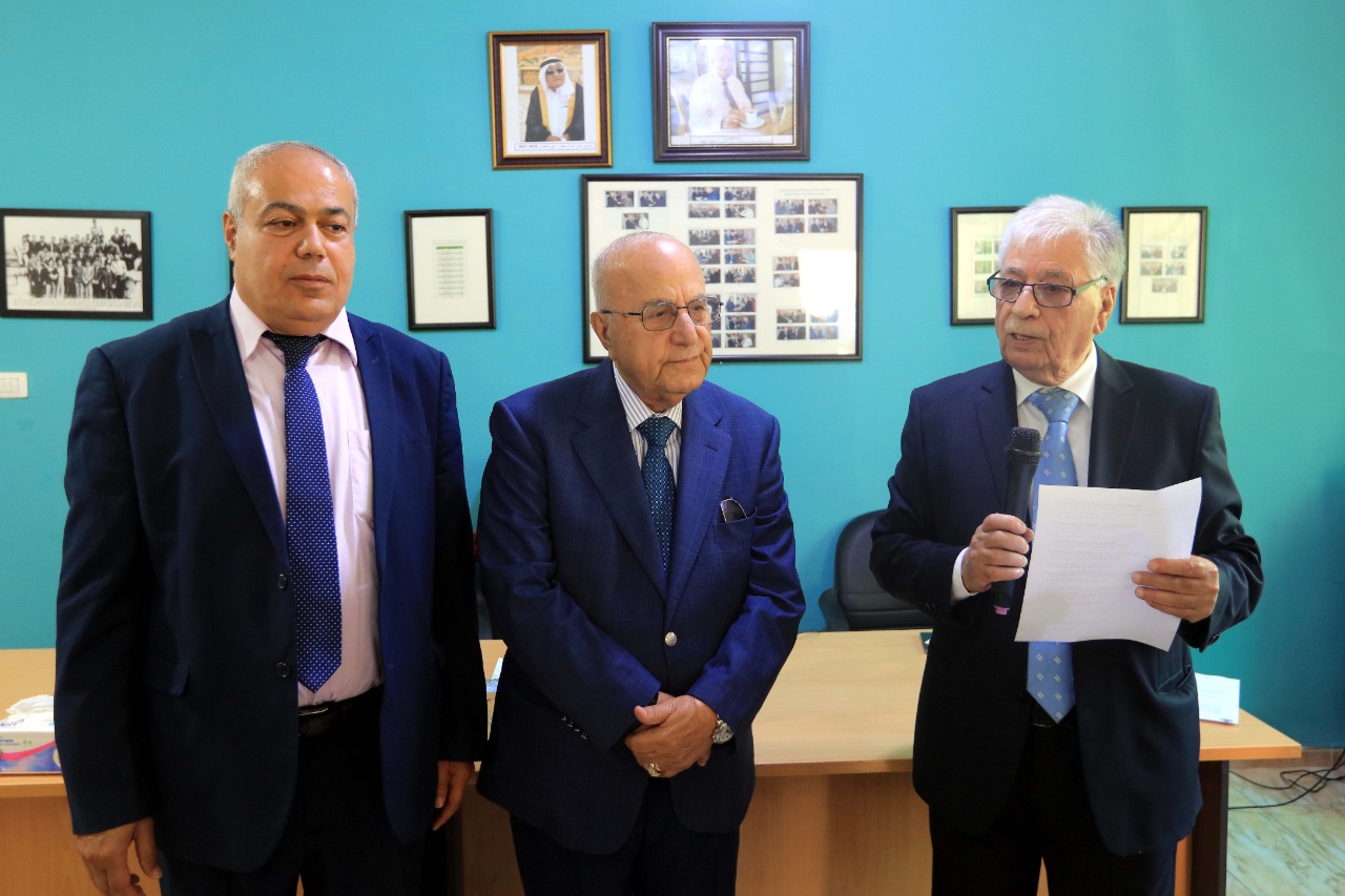 تكريم رئيسي جمعية خريجي خضوري طولكرم