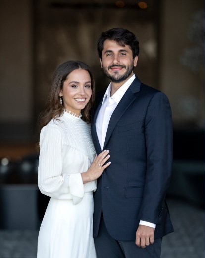 الملكة رانيا تعلق على خطوبة إيمان