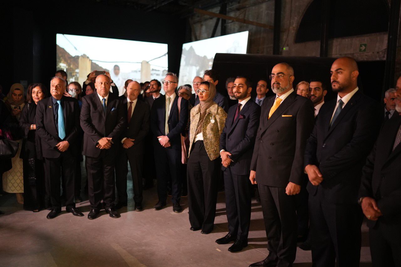 التجديد والابداع والابتكار.. مفردات الجناح العماني