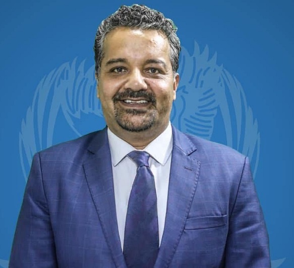 سليمان العساف يدشن صفحته على فيس