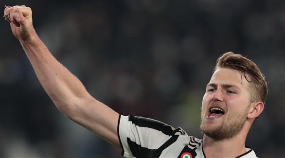 بايرن ميونخ يسعى لضم دي ليخت