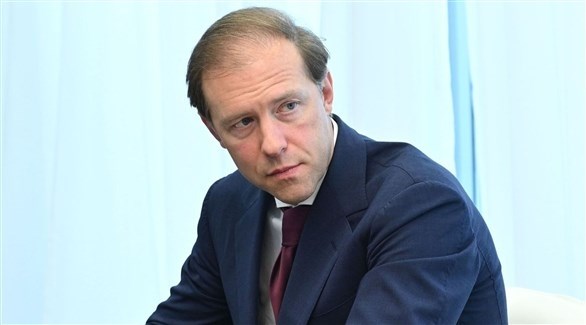 بوتين يرقي وزير الصناعة إلى منصب