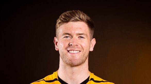 وولفرهامبتون يضم المدافع كولينز من بيرنلي