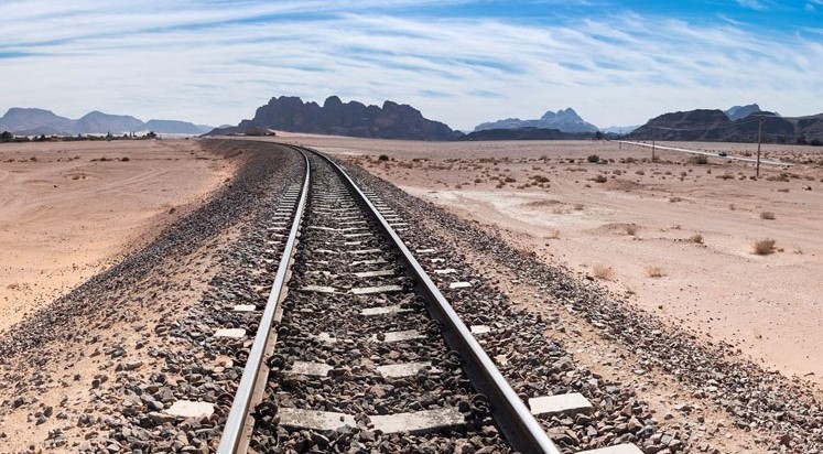 اسرائيل ستناقش مع بايدن خطة سكة