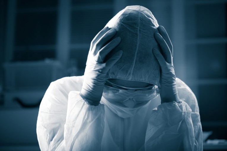 تقمصا وظيفة التقصي الوبائي وقاما بتربيطها..