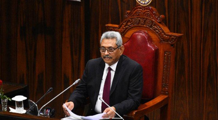 رسميا.. رئيس سريلانكا يقدم استقالته