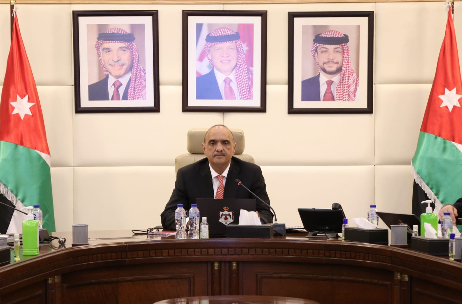 الحكومة: اشتراط أن يكون رئيس مجلس