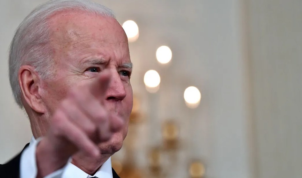 بايدن يلتقي القادة الفلسطينيين قبيل مغادرته