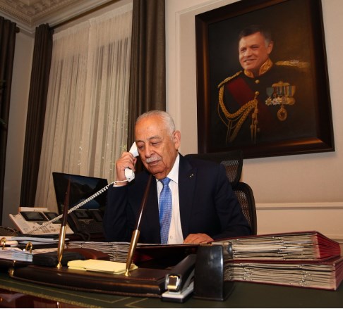 العيسوي ينقل تعازي الملك إلى خوتات