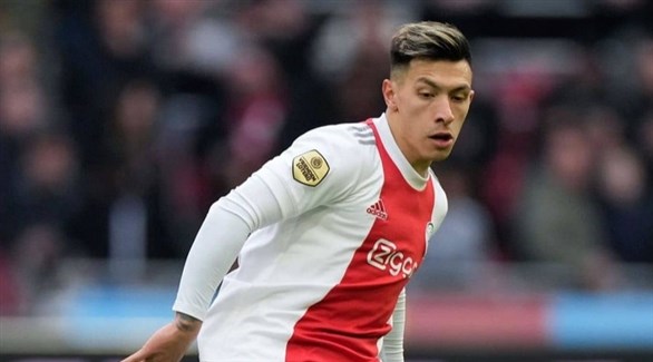 يونايتد يتعاقد مع المدافع الأرجنتيني مارتينيز