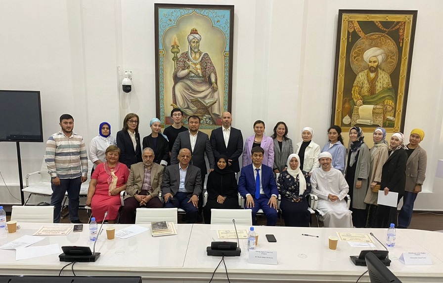 جولة ثقافية لجائزة الشيخ حمد للترجمة