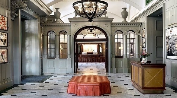 فندق تاريخي ينقلك إلى أجواء جامعة