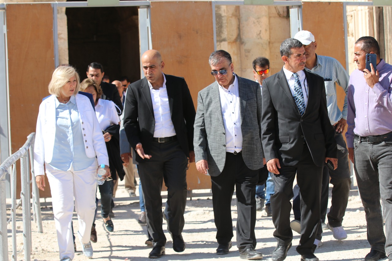 وزيرة الثقافة تتفقد تجهيزات البنى التحتية