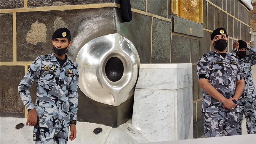 السعودية: توقيف مواطن سهل وصول صحفي