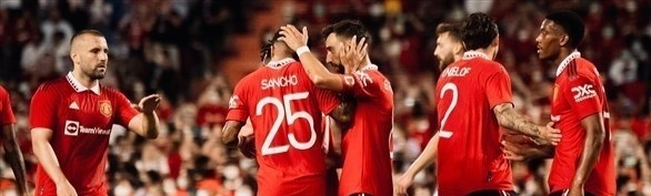 رونالدو يكتفي بمشاهدة ودية يونايتد من