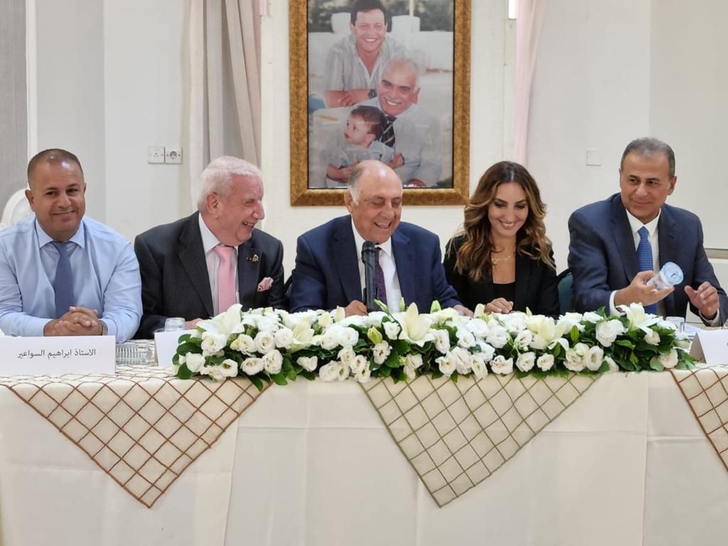 حفل اشهار كتب للراحل جميل قموه