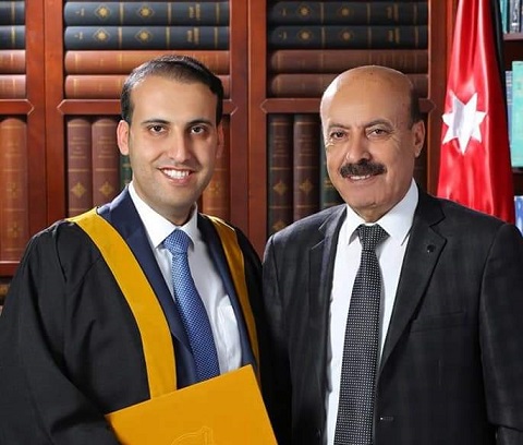 النائب السابق مرزوق الدعجة.. مبارك تخرج