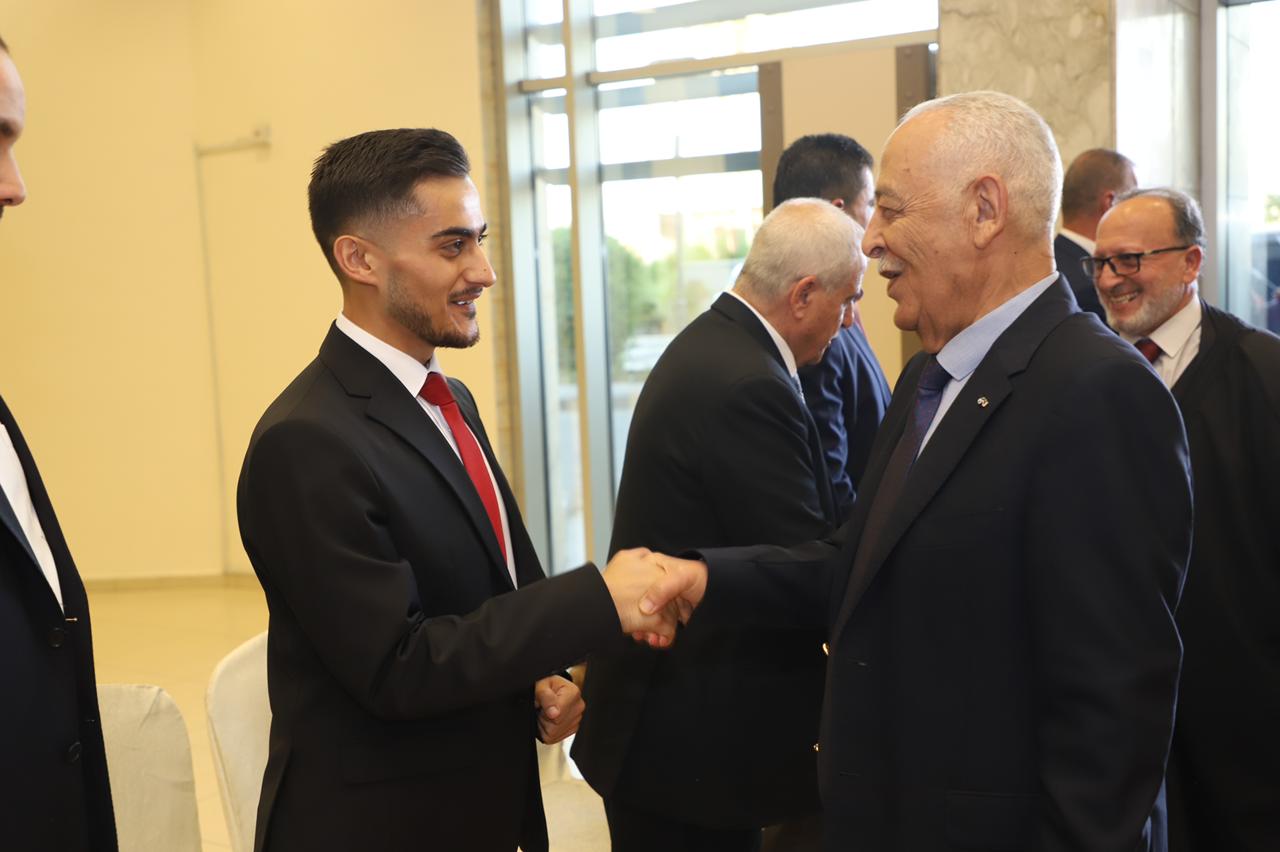 شريف خالد الزعبي.. ألف مبروك (صور)