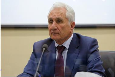 مادتان في المدرسة والجامعة لترسيخ مفاهيم