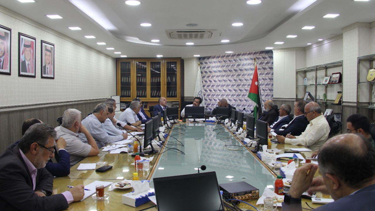 تعديل تعليمات التصنيف بما يخدم المقاول