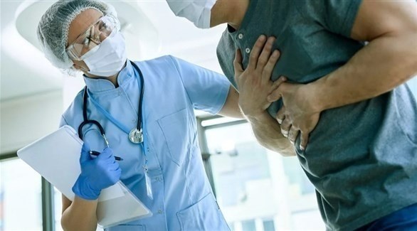 مريض من كل 8 بكورونا يحتفظ