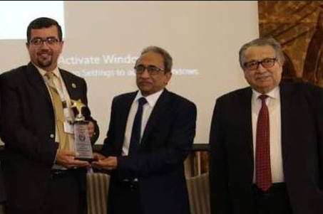 الدويري يحصد المركز الأول لجائزة المدرب