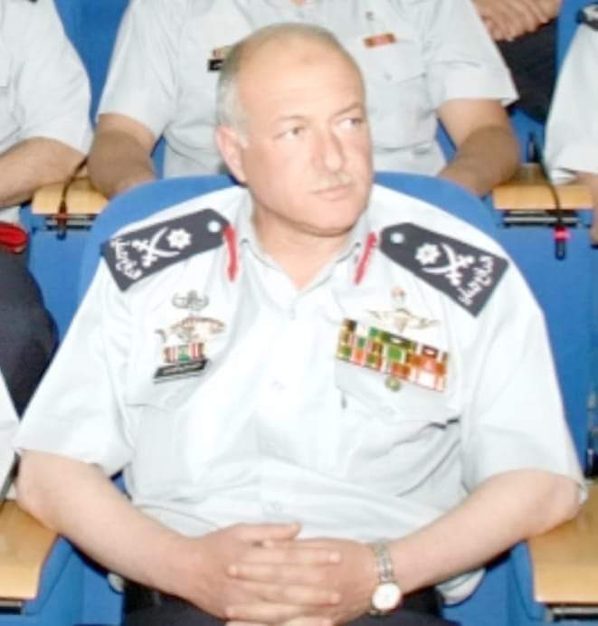 اللواء الركن المتقاعد أحمد المومني في