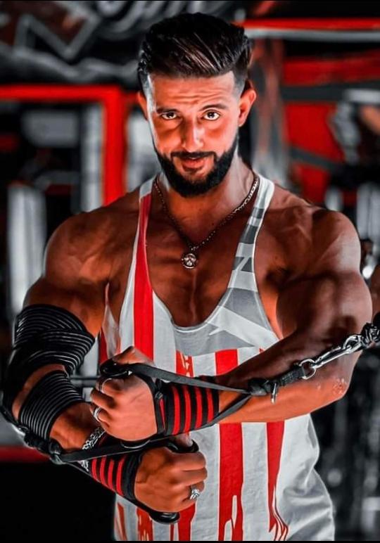 بطل من وطني.. الكابتن مراد العجارمة