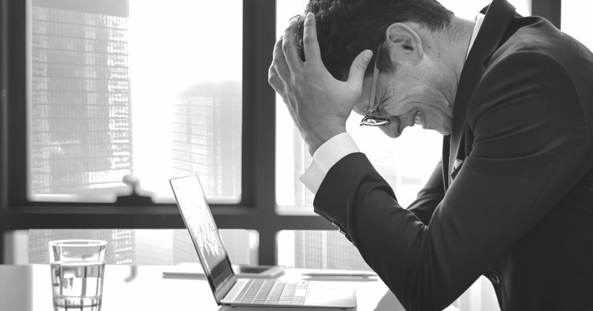 المرصد العمالي يطالب بمراجعة السياسات الحكومية