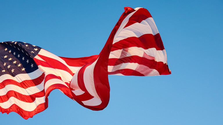 صحيفة بريطانية: النظام العالمي يتجه نحو