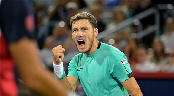 بابلو كارينيو يضرب موعدا مع هوركاتش