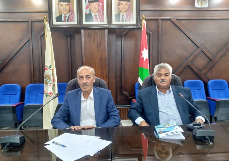 محاضرة للمناصير حول السياحة الدينية والعلاجية