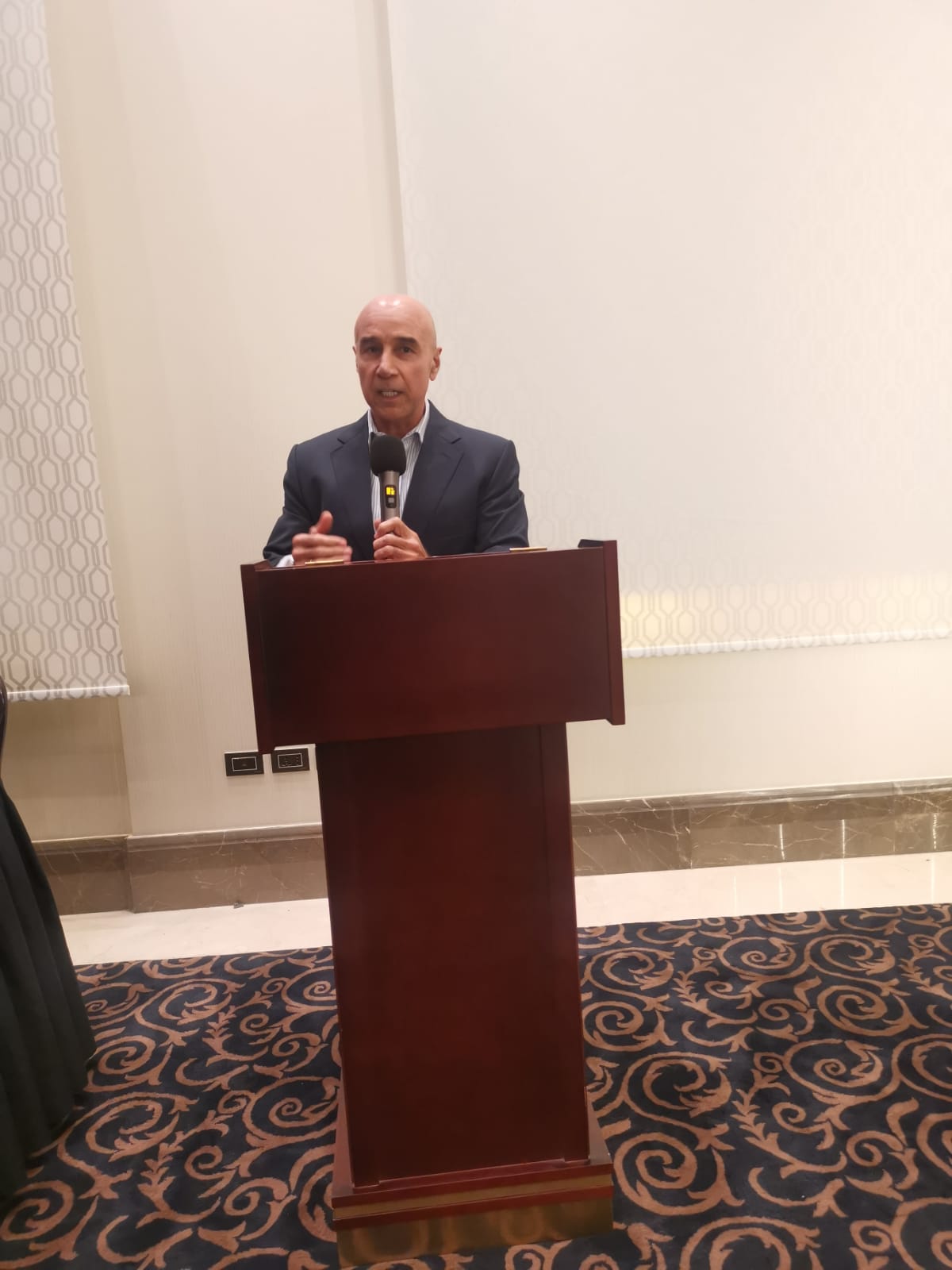 وزير الاستثمار: الحكومة تدرك ضرورة انشاء