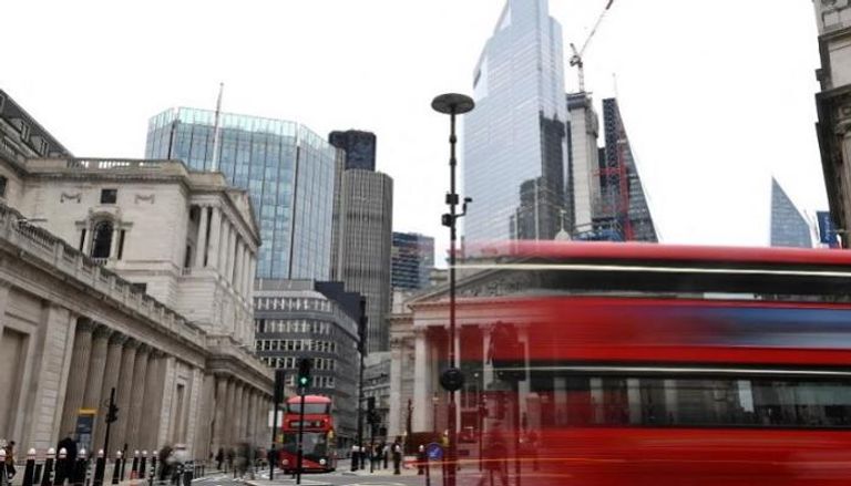 رغم تراجع التوظيف.. البطالة في بريطانيا