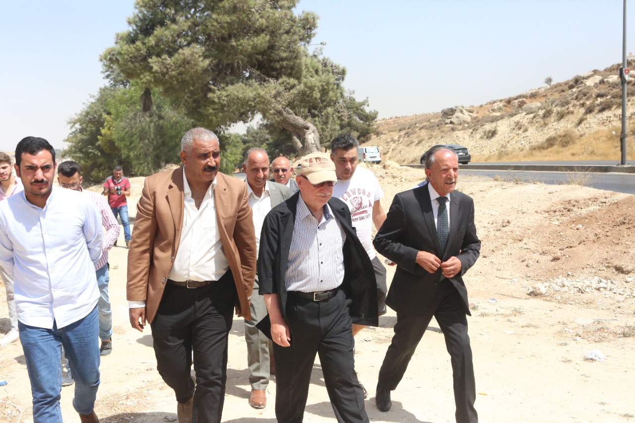 وزير الأشغال: دراسة تأهيل عبارة تصريف