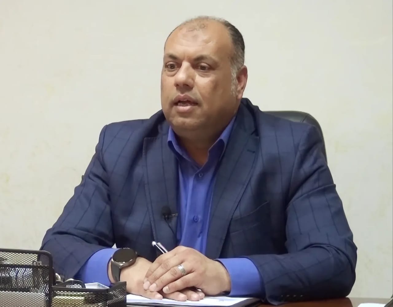 أبو مرجوب يرد على وزير السياحة..