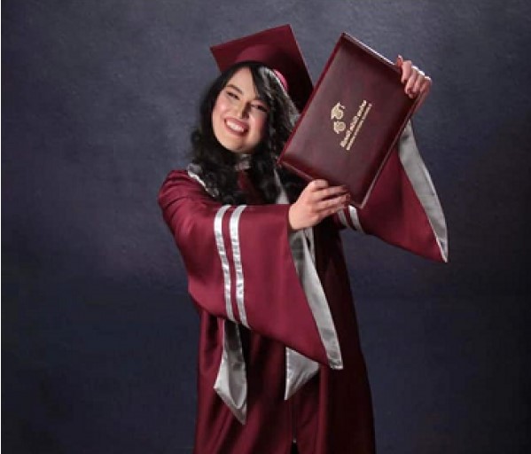 ماذا قالت لين المومني الاولى على