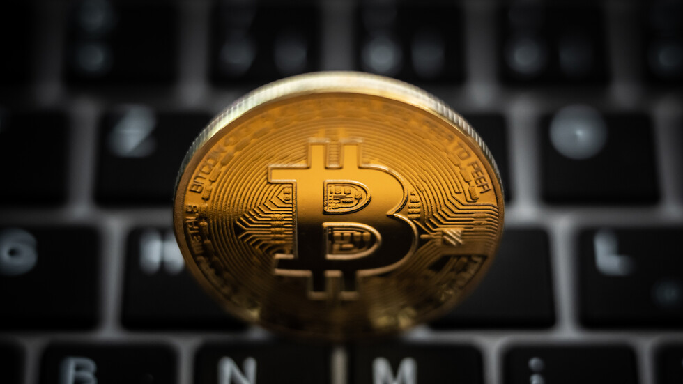 هبوط مفاجئ في قيمة البيتكوين