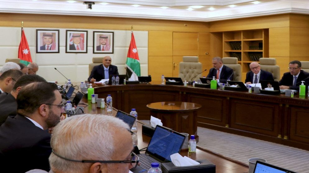 مجلس الوزراء يجدد حصرية شراء خدمات