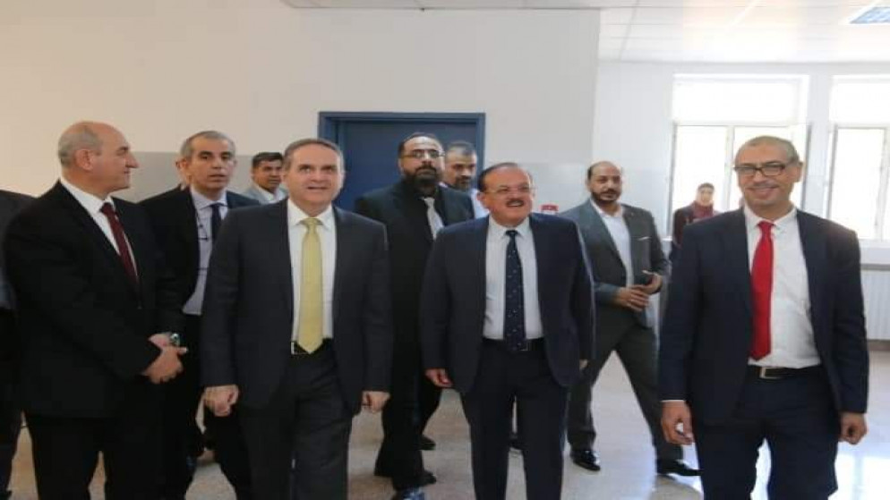 بحث تنفيذ اتفاقية تحويل مستشفى الكرك