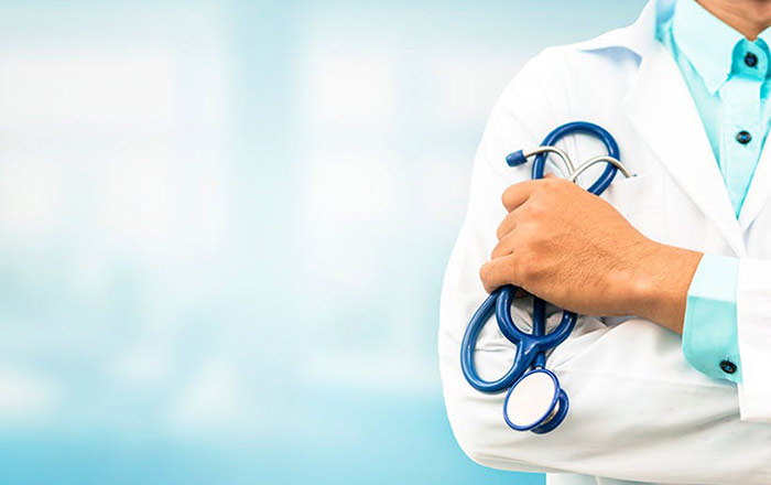 الصحة: 28 طبيبا و36 ممرضا لكل