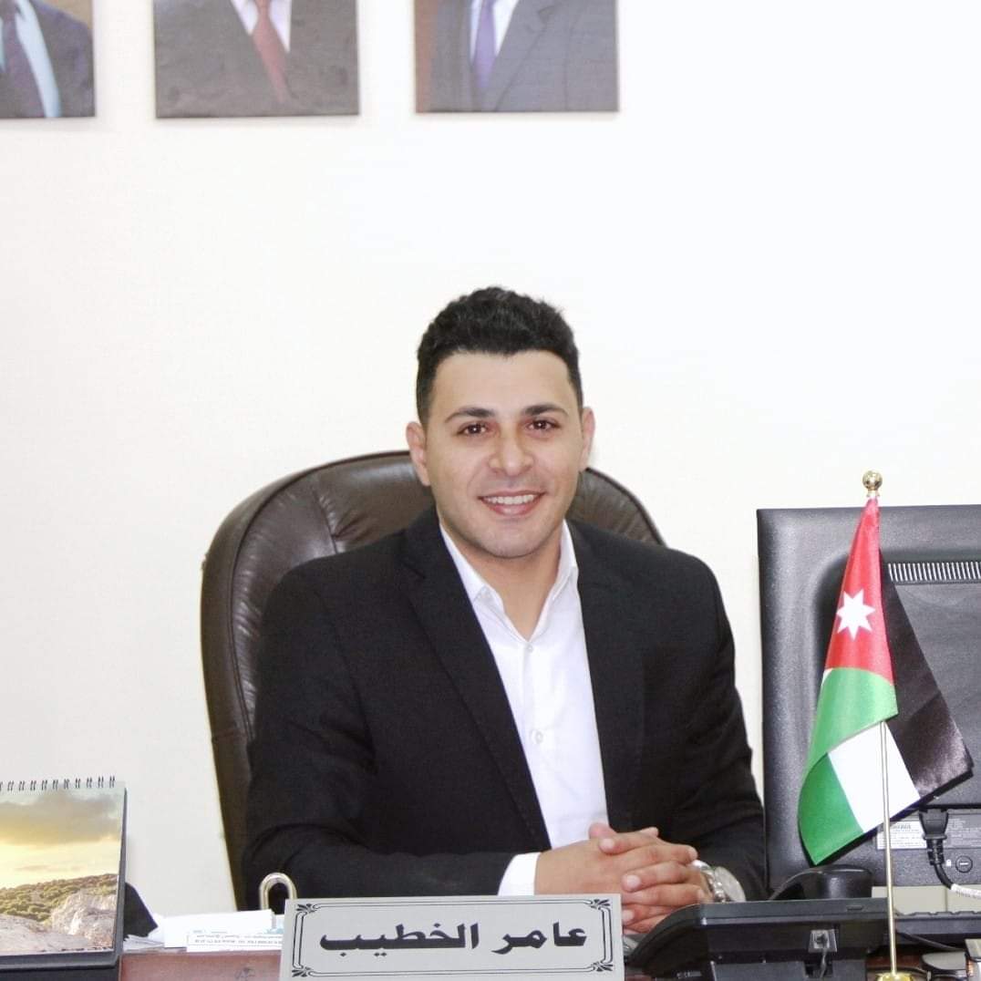 عامر الخطيب.. مبروك الخطوبة