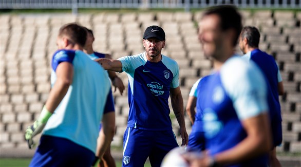 أتلتيكو يجري تدريبه الأخير قبل مواجهة