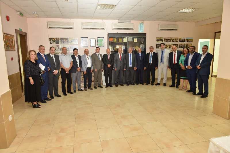 مجلس أمناء جامعة البترا يكرم الدكتور