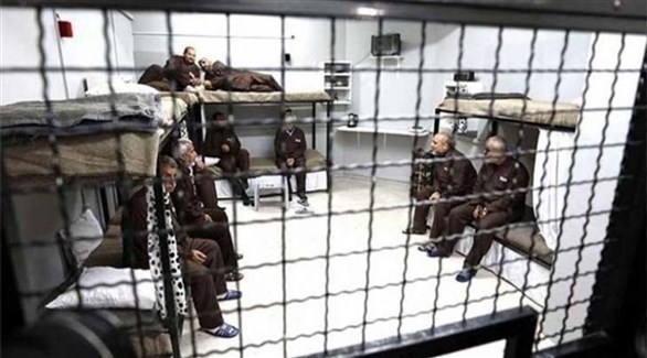 ألف أسير فلسطيني يبدأون إضرابا مفتوحا