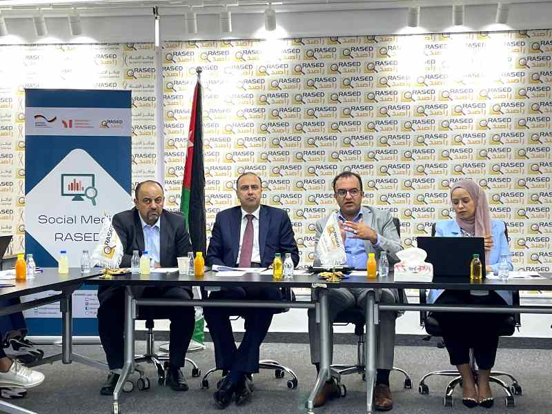 الفيسبوك الاكثر رواجا بين الاردنيين ويقضون