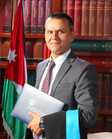 عمر الأحمد يهنئ يوسف الزيود.. الف