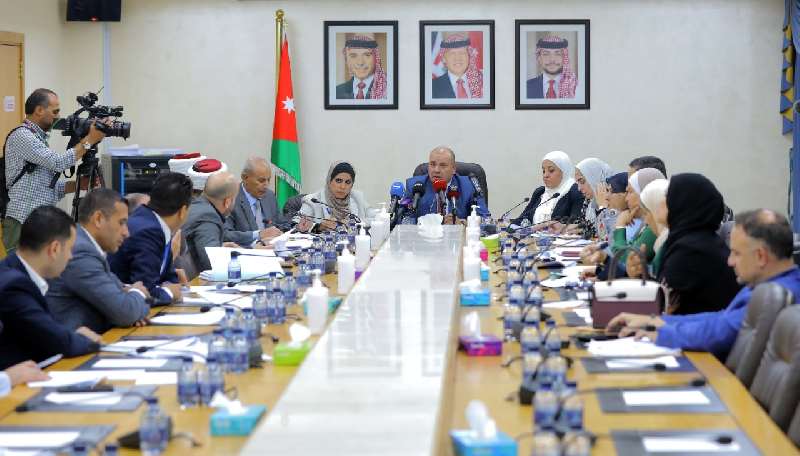 “مشتركة النواب”: شطب وإضافة مصطلحات بـ”حقوق